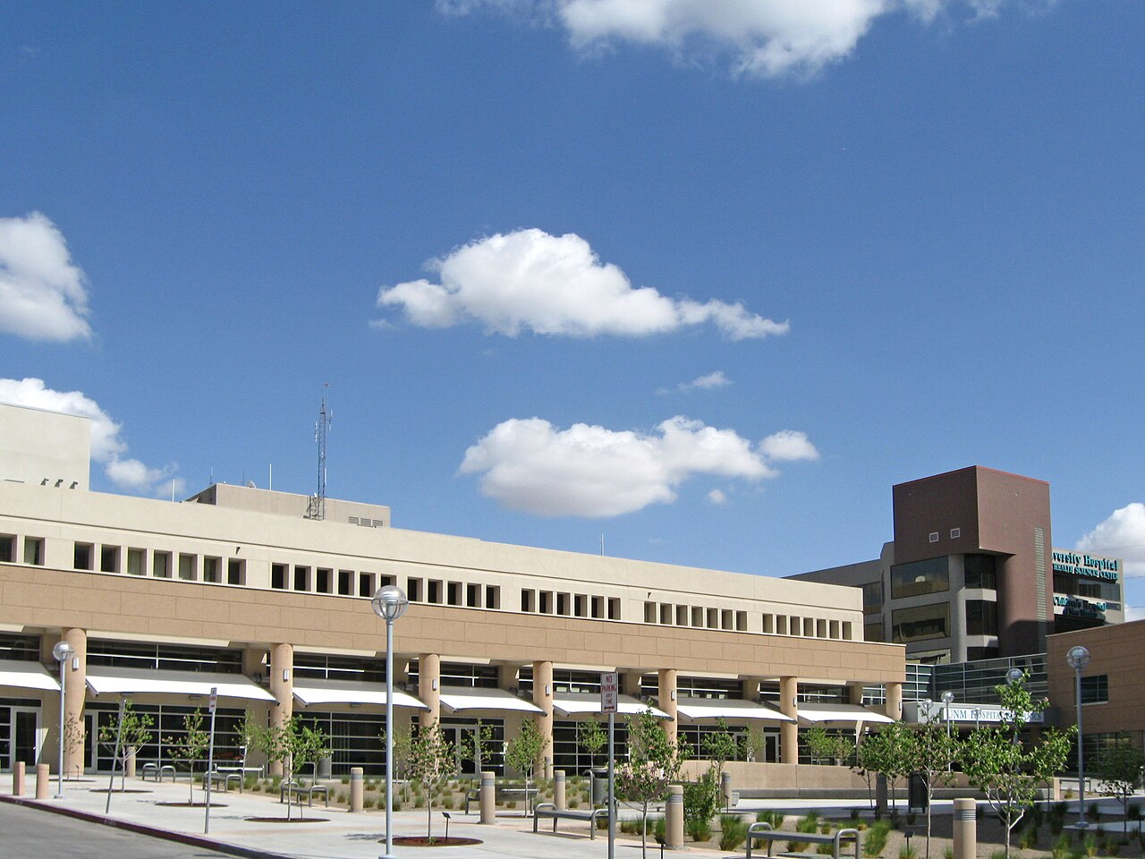 Cyberattack Diverts Ambulances at University of New Mexico Health System as Extortion Group Claims Massive Data Theft